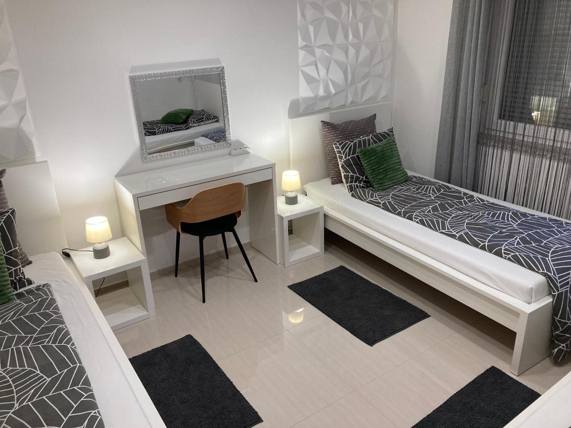 Apartman Sonas With Free Private Parking Karlovac Dış mekan fotoğraf