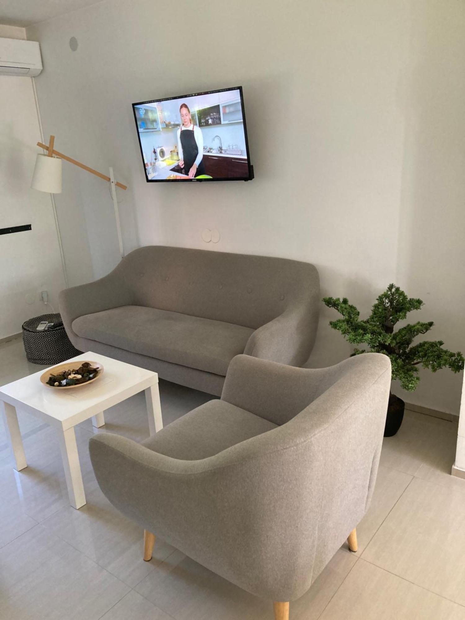 Apartman Sonas With Free Private Parking Karlovac Dış mekan fotoğraf